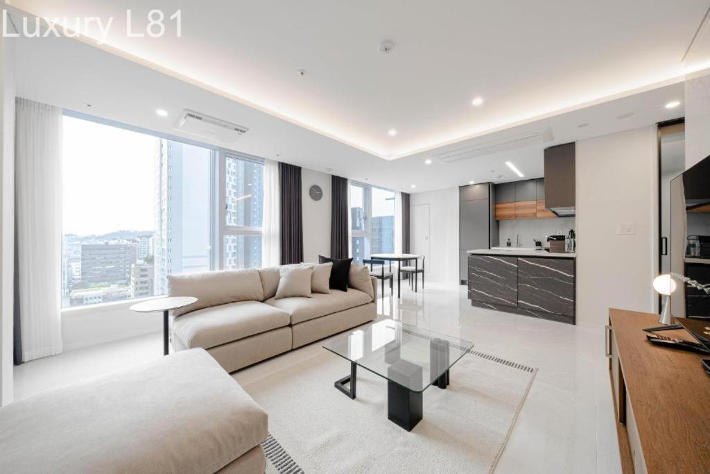 Angia Luxury Apartment Inside Landmark 81 Tower Ho Şi Min Dış mekan fotoğraf