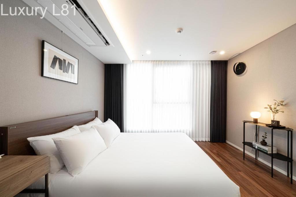 Angia Luxury Apartment Inside Landmark 81 Tower Ho Şi Min Dış mekan fotoğraf